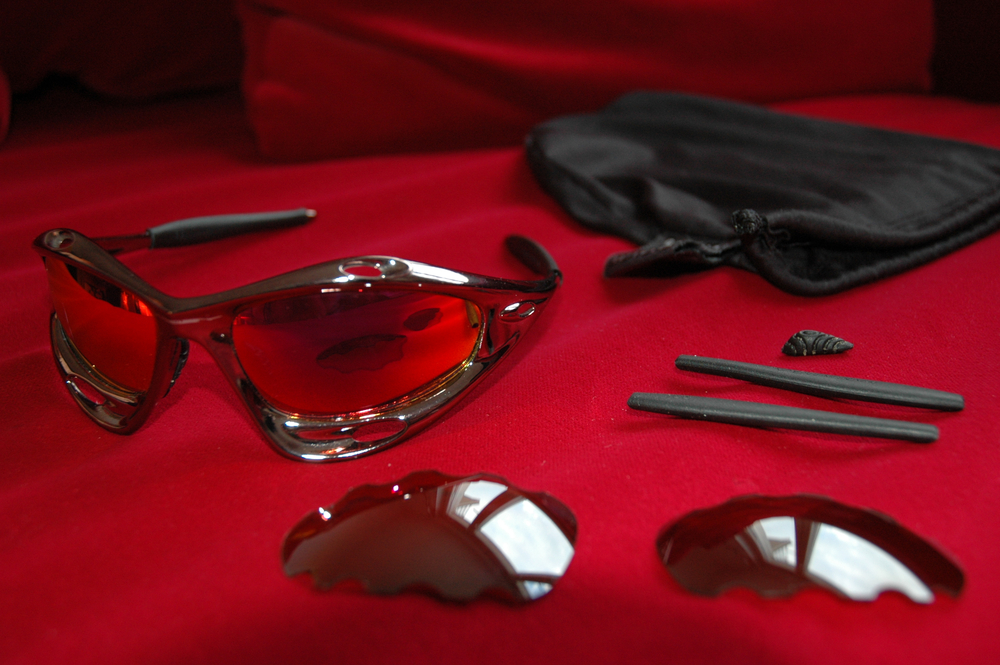 OLIVER BARON oakley racing jacket glasses chrom